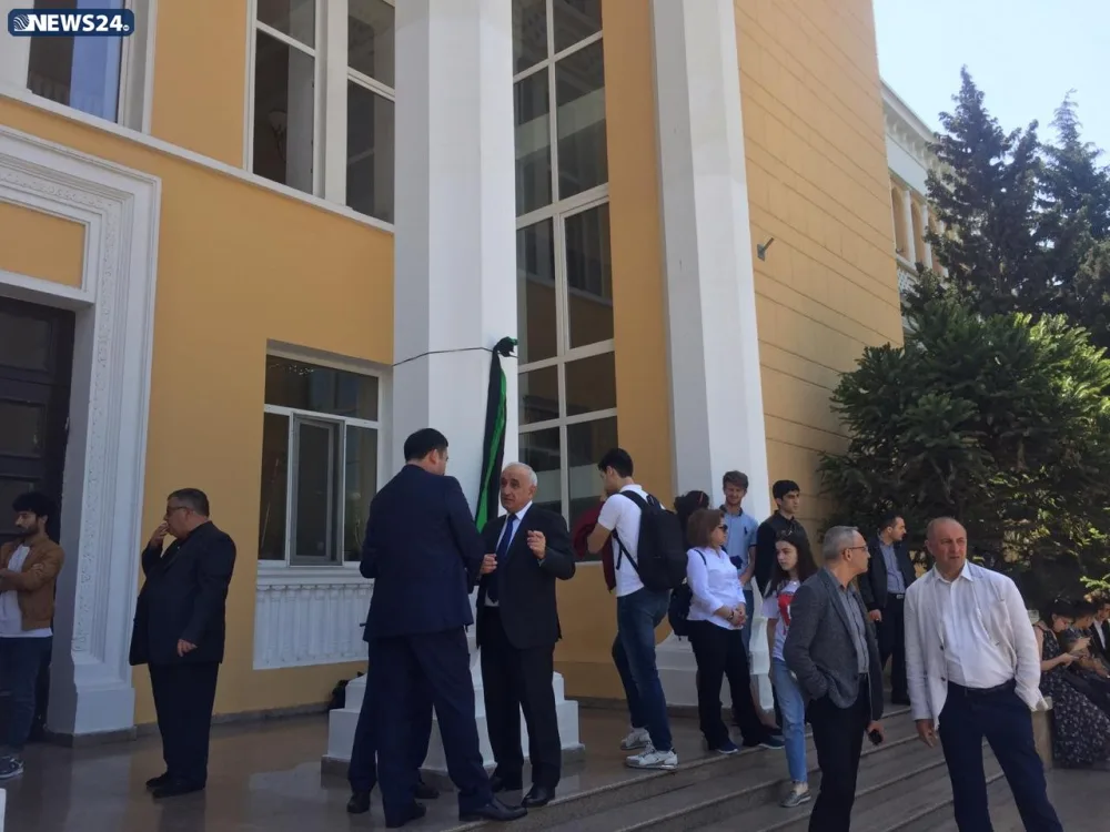 Arif Məlikovla vida mərasimi keçirilib - FOTOLAR - VİDEO - YENİLƏNİB -2