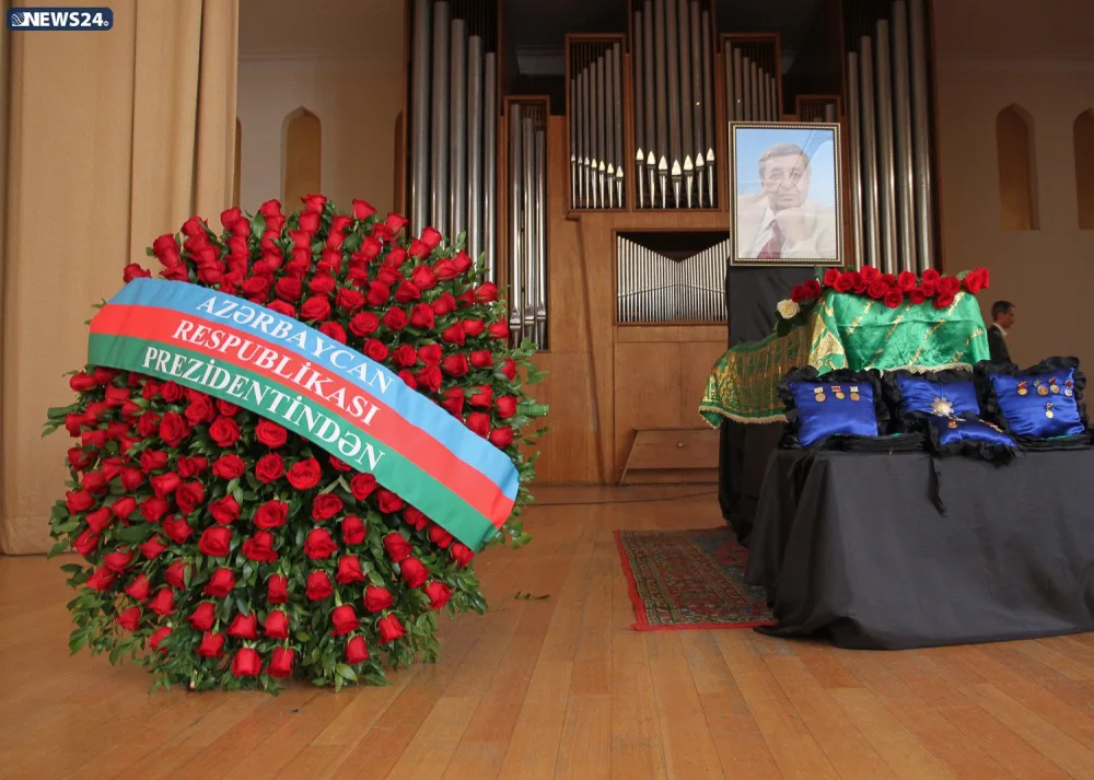 Arif Məlikovla vida mərasimi keçirilib - FOTOLAR - VİDEO - YENİLƏNİB -2