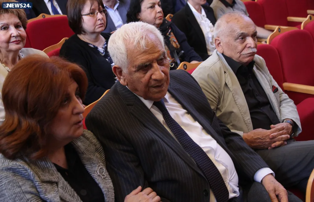 Arif Məlikovla vida mərasimi keçirilib - FOTOLAR - VİDEO - YENİLƏNİB -2