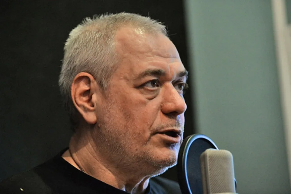 Məşhur jurnalist öldü - FOTO