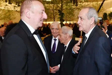 Rasim Balayev prezident və xanımı ilə görüşdü - FOTOLAR