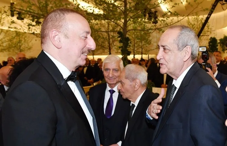 Rasim Balayev prezident və xanımı ilə görüşdü - FOTOLAR