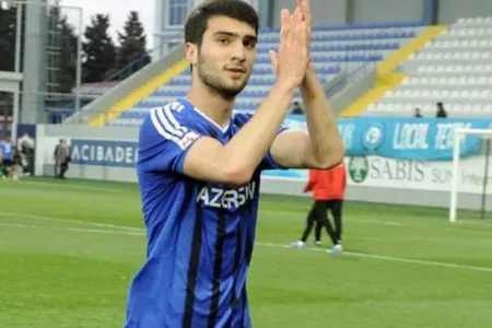 Atasının soyadından imtina edən Mahir Mədətov: - "Çempionluğumu anama həsr edirəm"