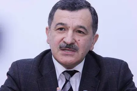 "Dövlət idarəçiliyi etibarlı əllərdədir" - Aydın Mirzəzadə