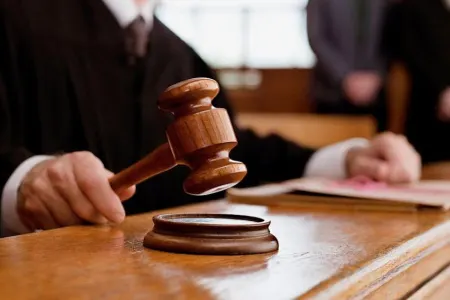 Azərbaycanda müğənninin yazdıqları başına bəla oldu - MƏHKƏMƏYƏ VERİLDİ