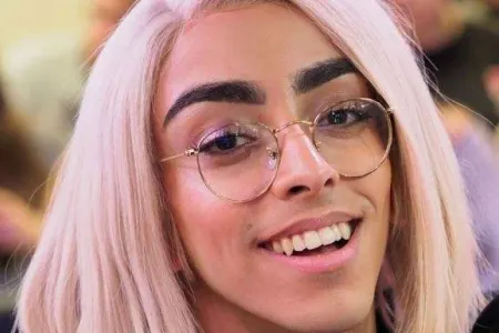 "Eurovision 2019"- un fransalı təmsilçisi: "Anam telefonumu əlimdən alıb" - "Eurovision 2019" - FOTO - VİDEO