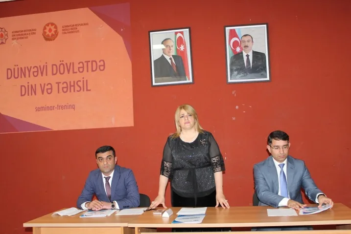 Məktəblər dini dəyərlərlə bağlı məlumatları daha etibarlı mənbələrdən almalıdır