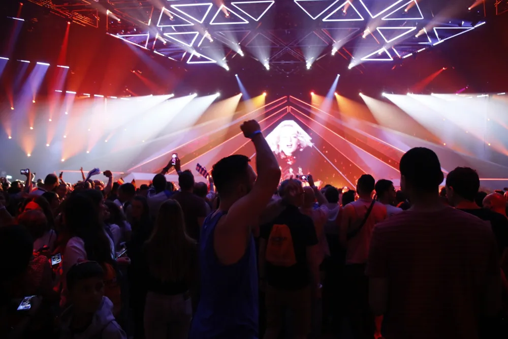 Eurovision 2019 mahnı müsabiqəsinin I yarımfinalı baş tutdu - Bu 10 ölkə artıq finaldadır- FOTOLAR