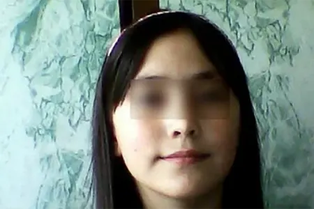 15 yaşlı məktəbli qız atasını vəhşicəsinə qətlə yetirdi- - DƏHŞƏT