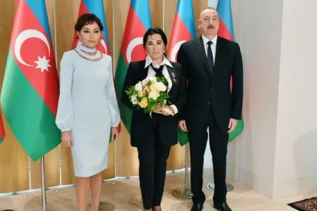 İlham Əliyev və xanımı İrina Viner-Usmanova ilə görüşüblər - FOTO