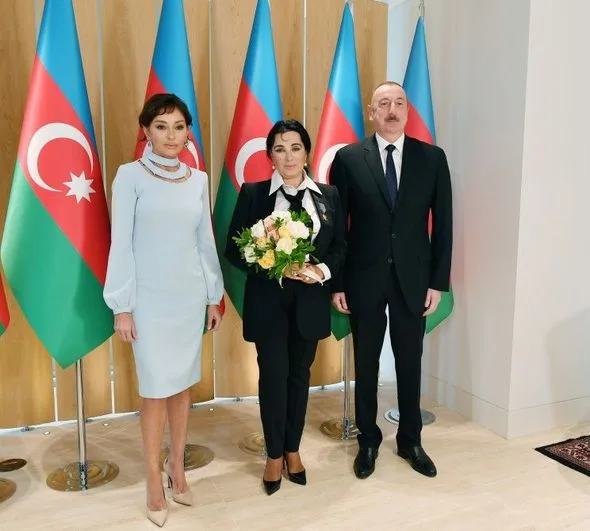 İlham Əliyev və xanımı İrina Viner-Usmanova ilə görüşüblər - FOTO