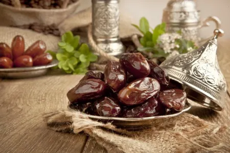 Ramazan ayının 12-ci gününün - Duası, imsak və iftar vaxtı...