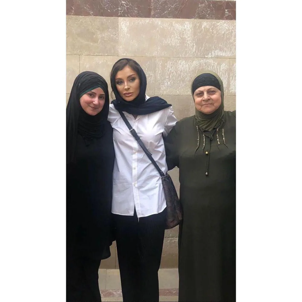 Mehriban Əliyeva ziyarətgahda - FOTO