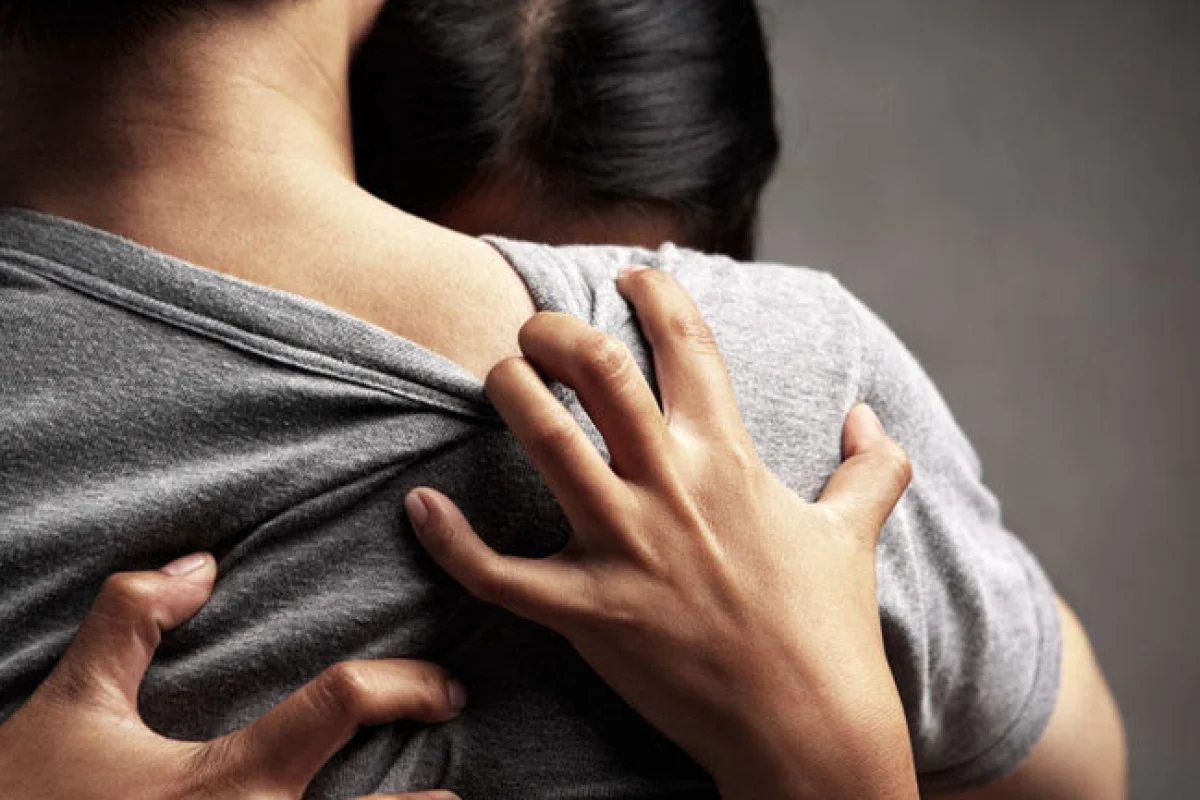 Bakıda ŞOK HADİSƏ - – Əmisi arvadı ilə 10 il gizli intim əlaqədə oldu