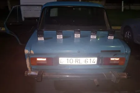 Azərbaycan gömrükçüləri siqaret və spirtli içkilər aşkar etdi