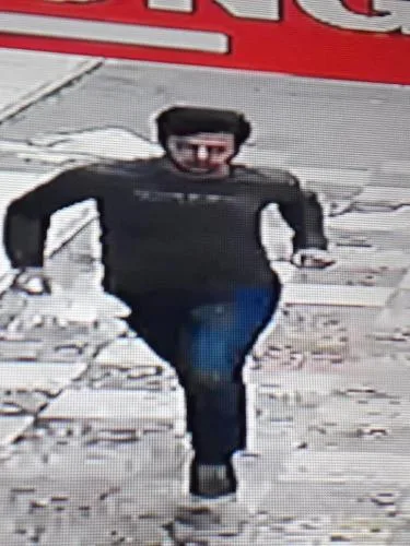 “Sədərək”də vətəndaşın içərisində 47 min pul olan torbası oğurlanıb - FOTO