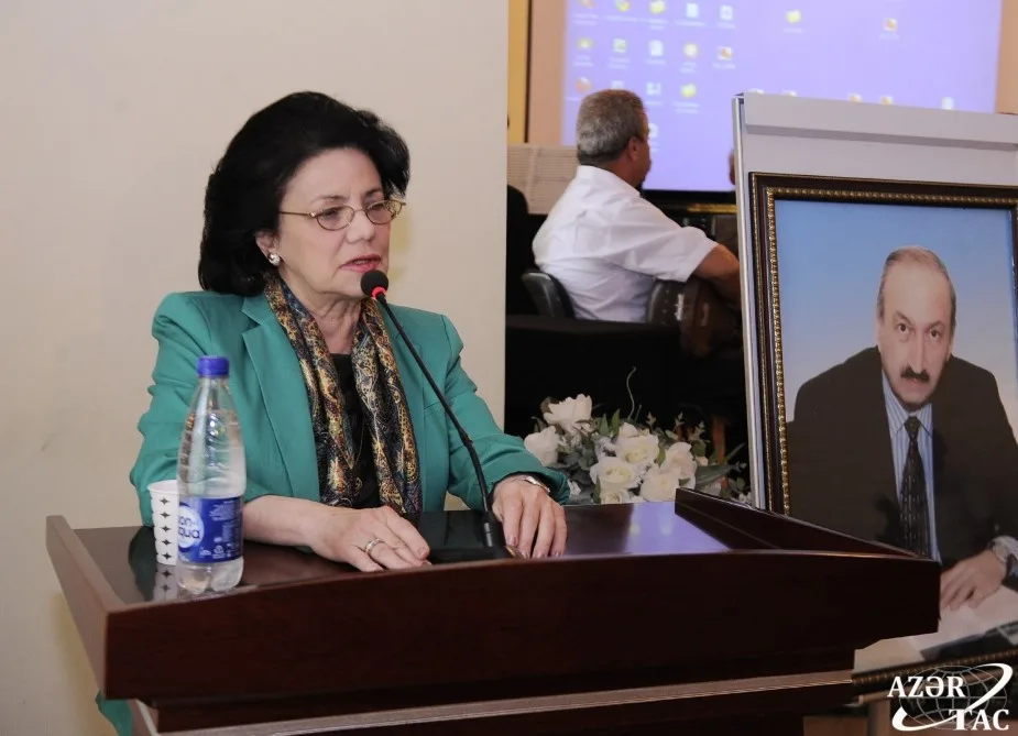 Ramiz Zöhrabovun anadan olmasının 80 illiyinə həsr olunmuş konfrans keçirilib - FOTO