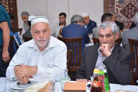 Heydər Əliyev Fondu rayonlarda iftar süfrələri təşkil edir