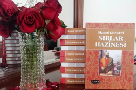 Nizami Gəncəvinin “Sirlər xəzinəsi” Türkiyə Kitab və Mədəniyyət Sərgisində - FOTO