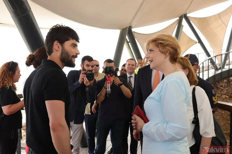 Şahzadə "Hercai" serialının çəkiliş meydançasında - FOTO