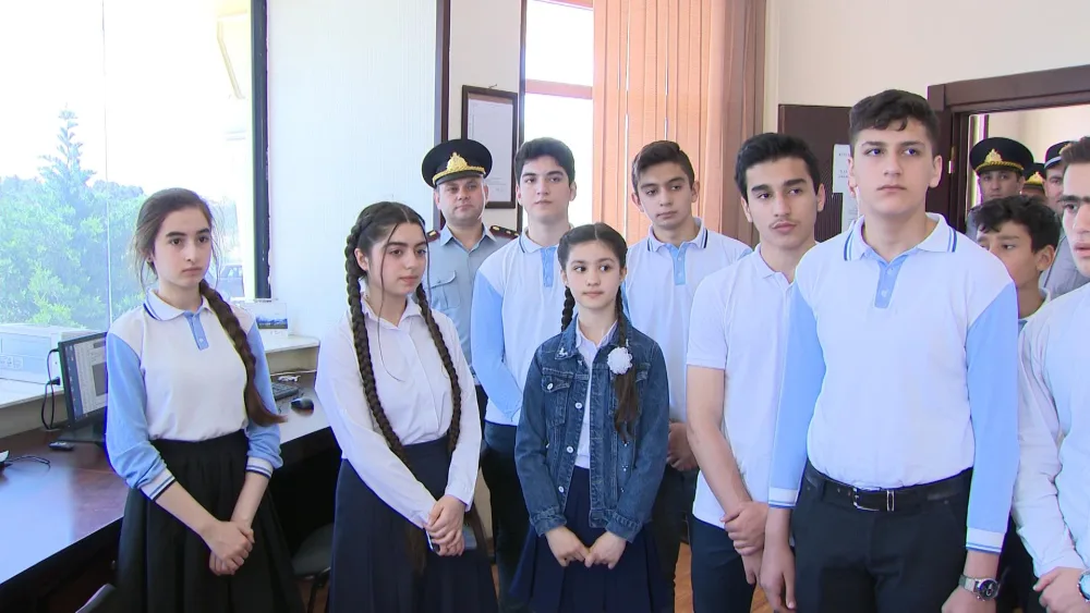 Məktəblilər üçün "Yol Polisimizlə bir gün" adlı tədbir keçirilib