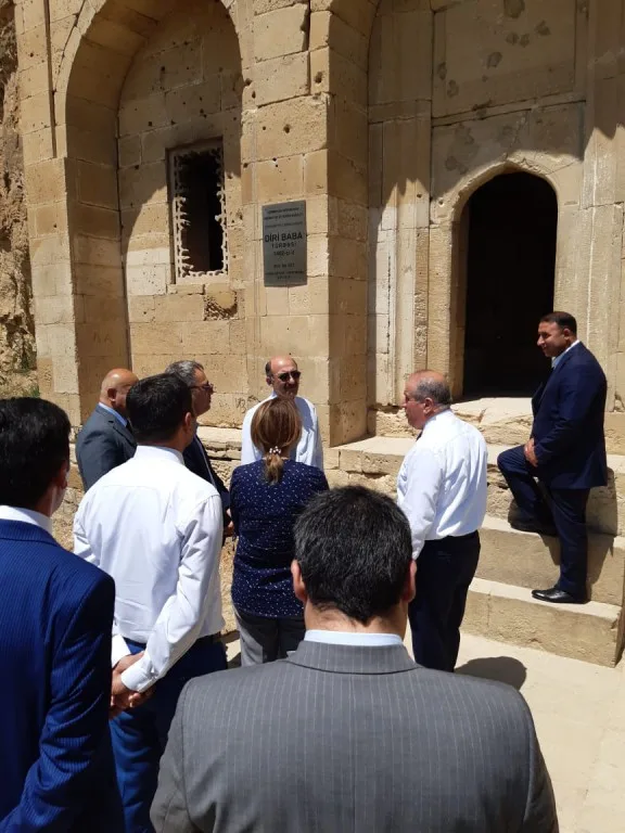 Mədəniyyət naziri Diri Baba türbəsində - FOTO