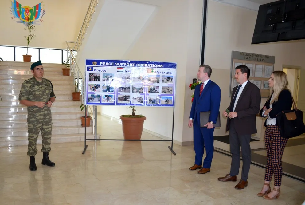 ABŞ nümayəndə heyəti hərbi hissədə olub - FOTO - VİDEO