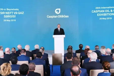 İlham Əliyev “Xəzər Neft və Qaz-2019” sərgi və konfransının açılışında - YENİLƏNİB
