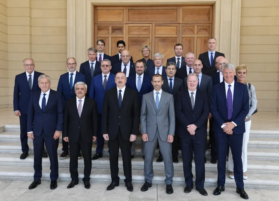 Prezident İlham Əliyev UEFA-nın nümayəndə heyətini qəbul edib - YENİLƏNİB