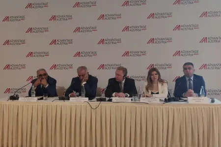 “Enerji içkiləri hamilələr və uşaqlar üçün təhlükəsizdir" - MÜBAHİSƏLİ AÇIQLAMA