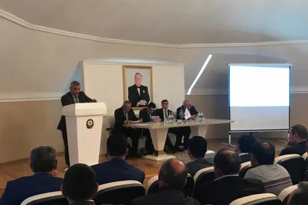 AQTA əməkdaşları bölgələrdə sahibkarlarla görüşüb
