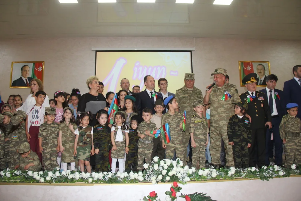 "Səninlə fəxr edirik, Azərbaycan əsgəri!”