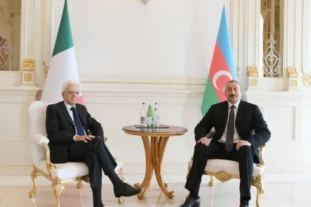 İlham Əliyev italiyalı həmkarını təbrik etdi