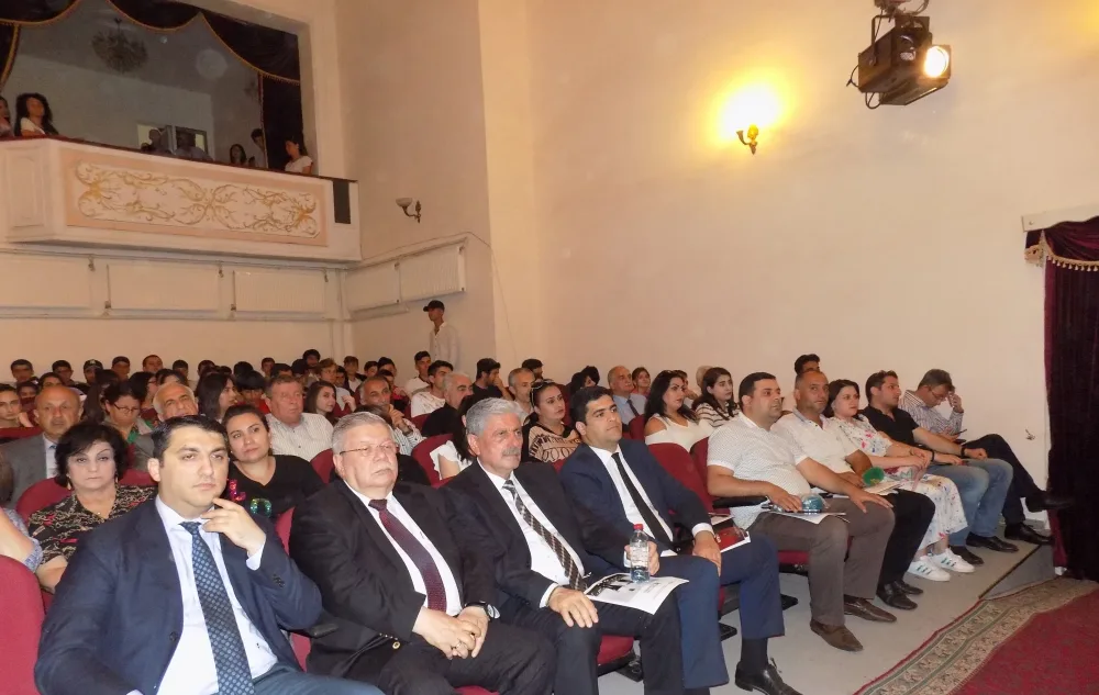 Lənkəranda Beynəlxalq Teatr Festivalına start verilib