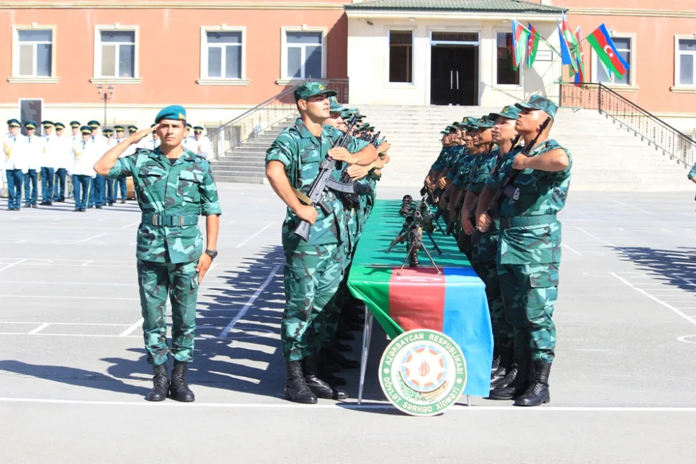 DSX-nin hərbi hissəsində gənc əsgərlərin andiçmə mərasimi keçirilib