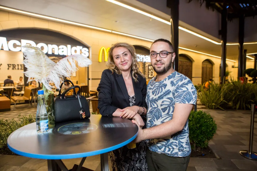 “CinemaPlus” yay mövsümünü Elton Conla açdı - FOTO - VİDEO