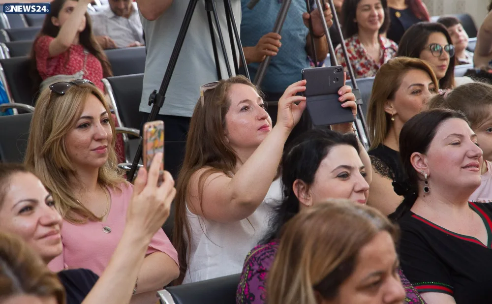 Bakı Slavyan Universitetinin Məktəb Lisey Kompleksində 4-cülər buraxılış gününü - QEYD ETDİ - FOTO - VIDEO
