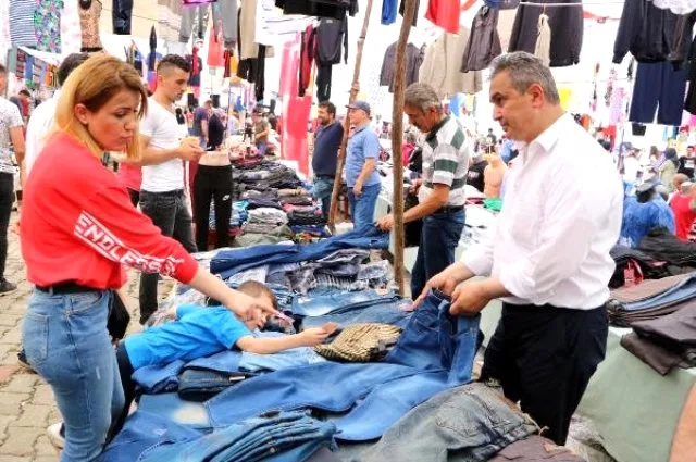 Bələdiyyə başçısı bazarda - ŞALVAR SATIR- FOTO - VİDEO