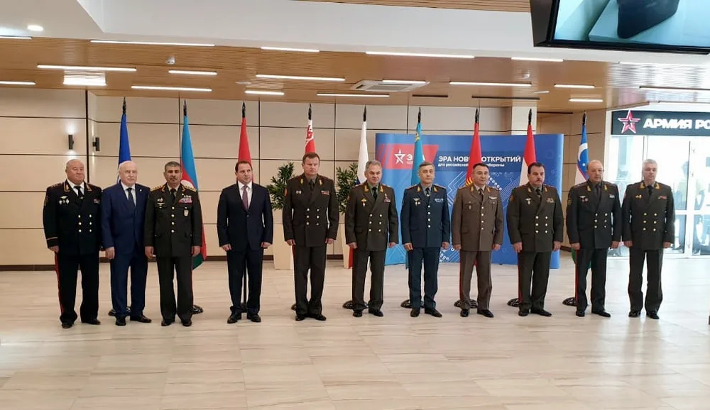 Zakir Həsənov MDB Müdafiə Nazirləri Şurasının növbəti iclasında iştirak edib