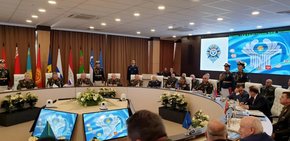 Zakir Həsənov MDB Müdafiə Nazirləri Şurasının növbəti iclasında iştirak edib