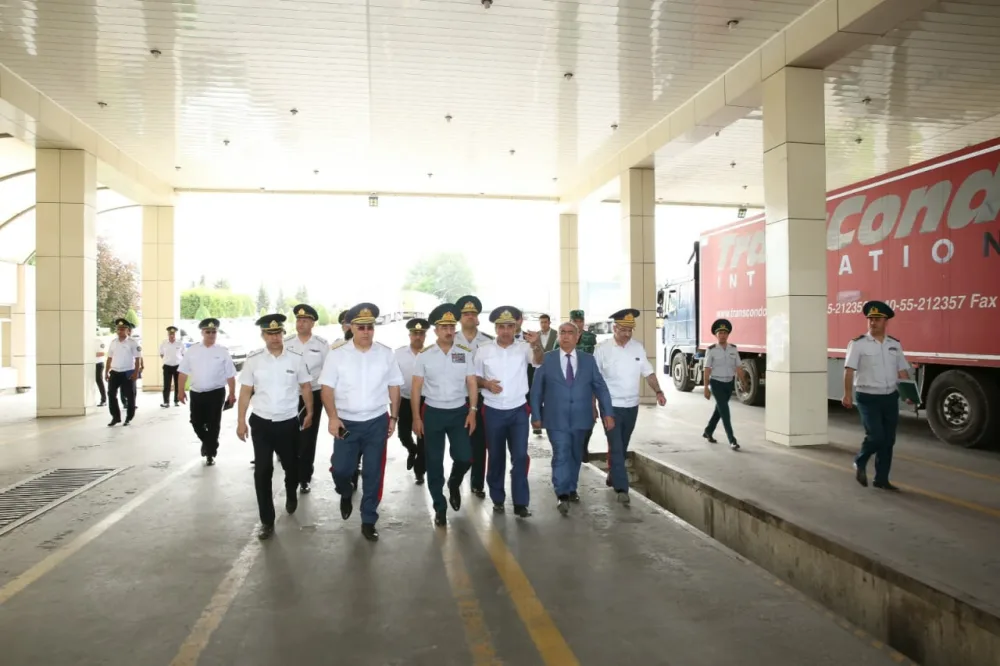 Samur çayı üzərində avtomobil körpüsünün tikintisinə baxış keçirilib