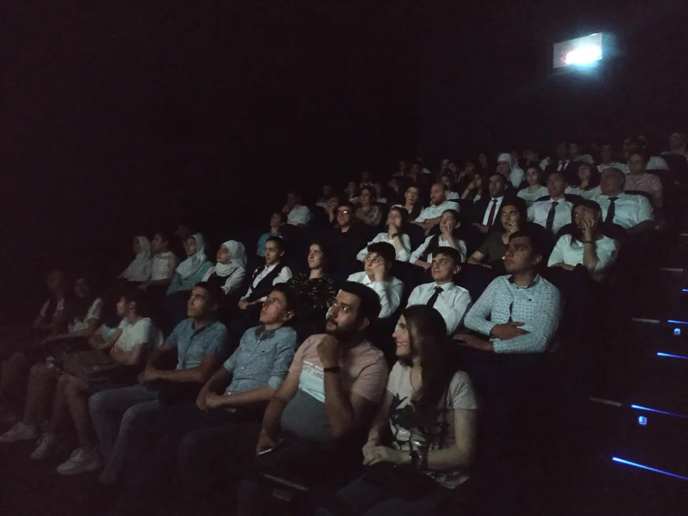 “CinemaPlus” "Sərhədlərin fövqündə"