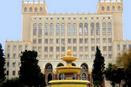 17 institut direktorunun səlahiyyət müddəti bitdi- - SİYAHI