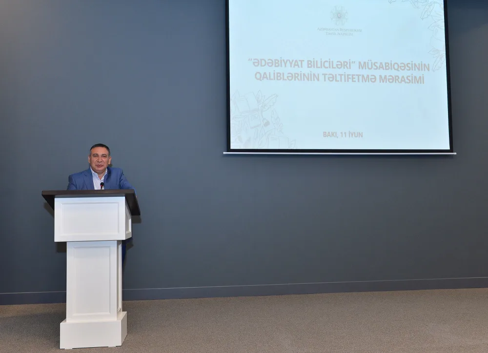 “Ədəbiyyat biliciləri” mükafatlandırılıb - FOTO