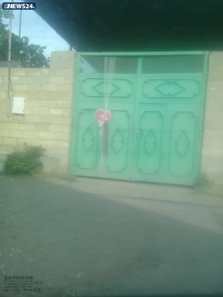 Hər il bu mərasimə gələn insanlar ən azı 10 min manata yaxın nəzir qoyurlar - PAPAQDAN VƏ BÜSTDƏN PUL QAZANANLAR - FOTOLAR