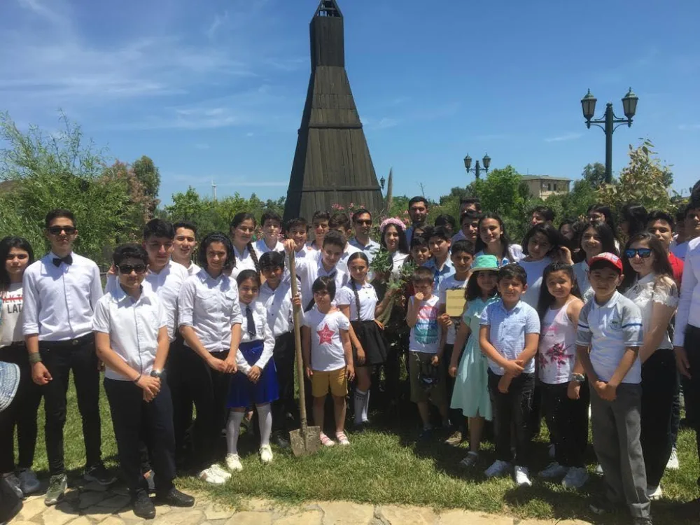 Ümumdünya Ətraf Mühitin Mühafizəsi gününə həsr edilmiş - TƏDBİR KEÇİRİLİB