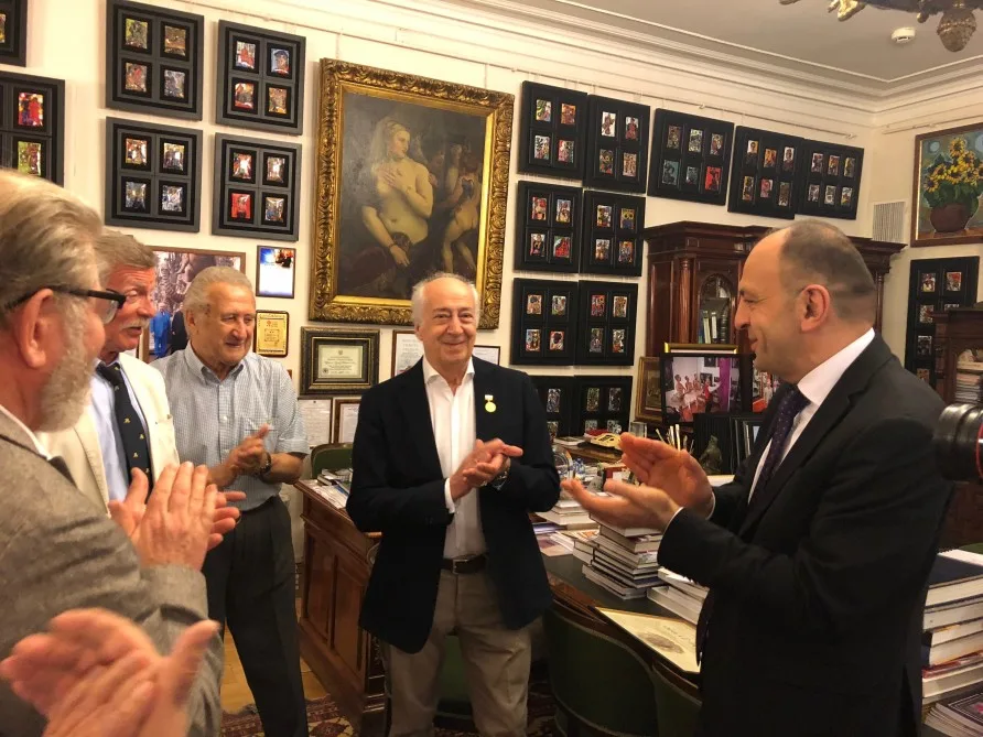 Çingiz Fərzəliyev Rusiya Rəssamlıq Akademiyasının Qızıl medalına - LAYİQ GÖRÜLÜB