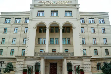 "Hərbi hissələrdə şəxsi heyətin ekoloji təhlükəsizliyinin təmin edilməsi " - mövzusunda seminar keçirilib