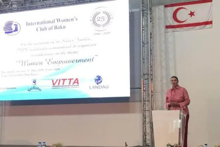 Qənirə Paşayeva Bakı Beynəlxalq Qadınlar Klubunun yubileyində qadınlara - ÇAĞIRIŞ ETDİ