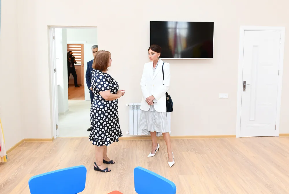 Mehriban Əliyeva “Ümid yeri” uşaq sığınacağının - yeni binasının açılışında - FOTO